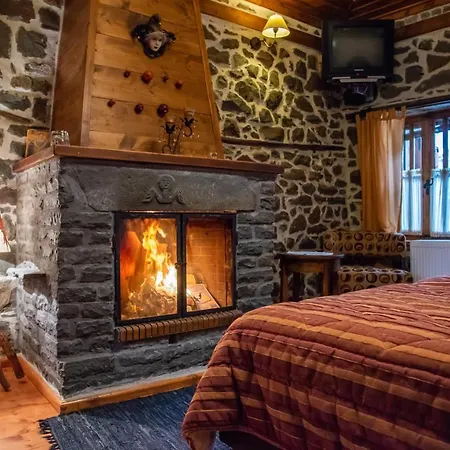 Archontiko Aiolides *